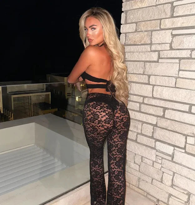 Mono Slim LaceVibe con Escote Profundo