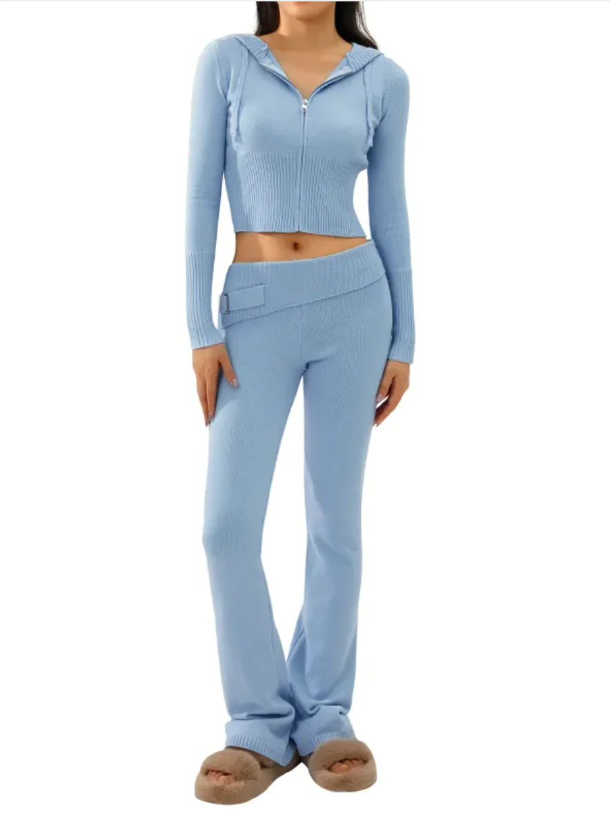 Conjunto de Traje con Capucha de Punto
