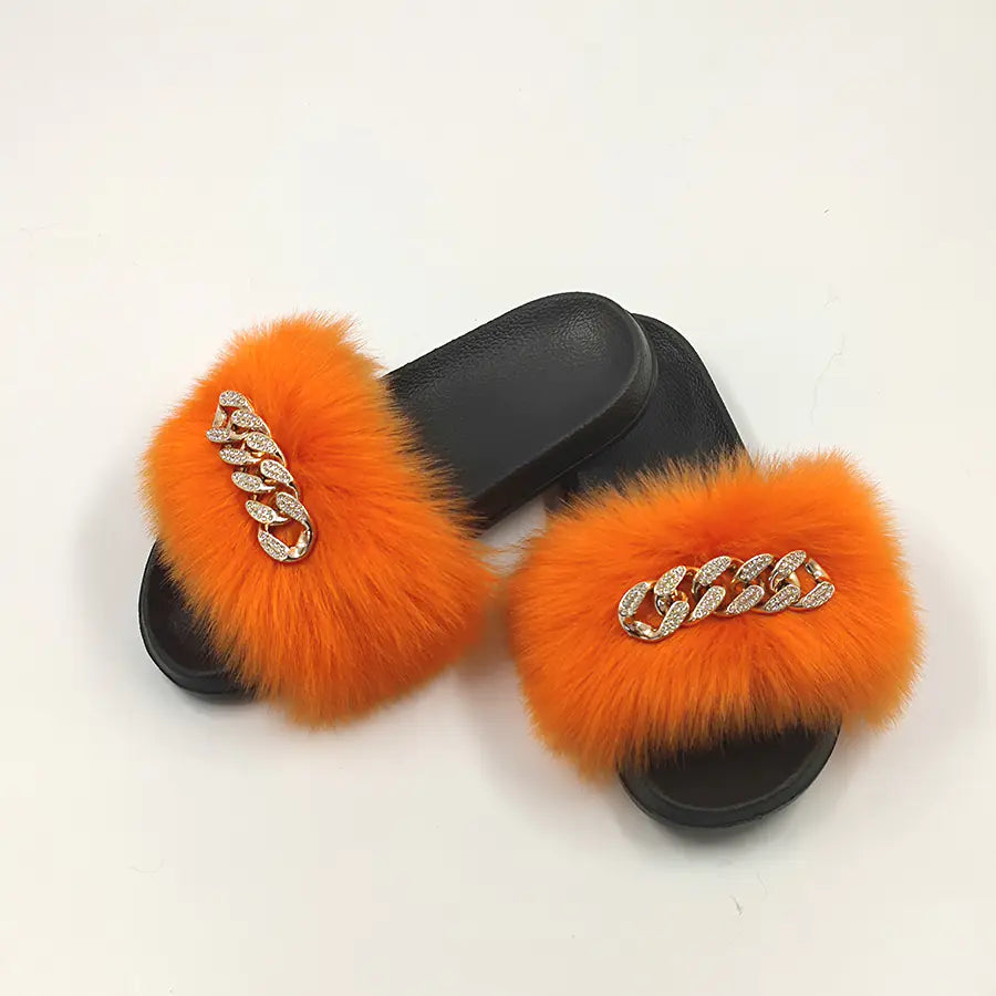 Chanclas con Plumas y Cadena