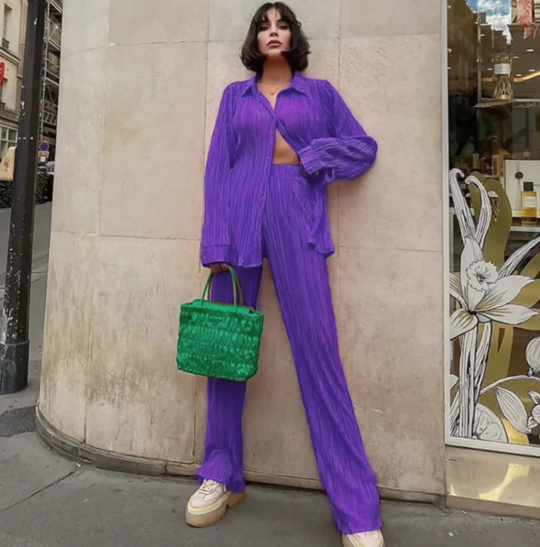 Conjunto de Dos Piezas Seda Efecto – Top y Pantalón Plisado