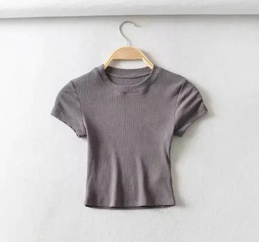 Top Corto con Cuello Redondo y Ajuste Slim