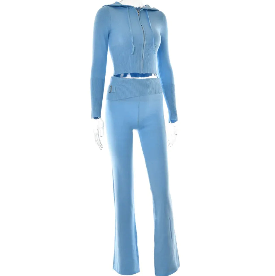 Conjunto de Dos Piezas con Capucha de Punto
