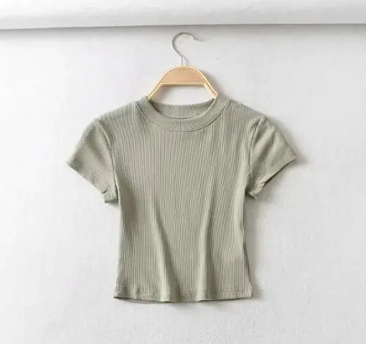 Top Corto con Cuello Redondo y Ajuste Slim