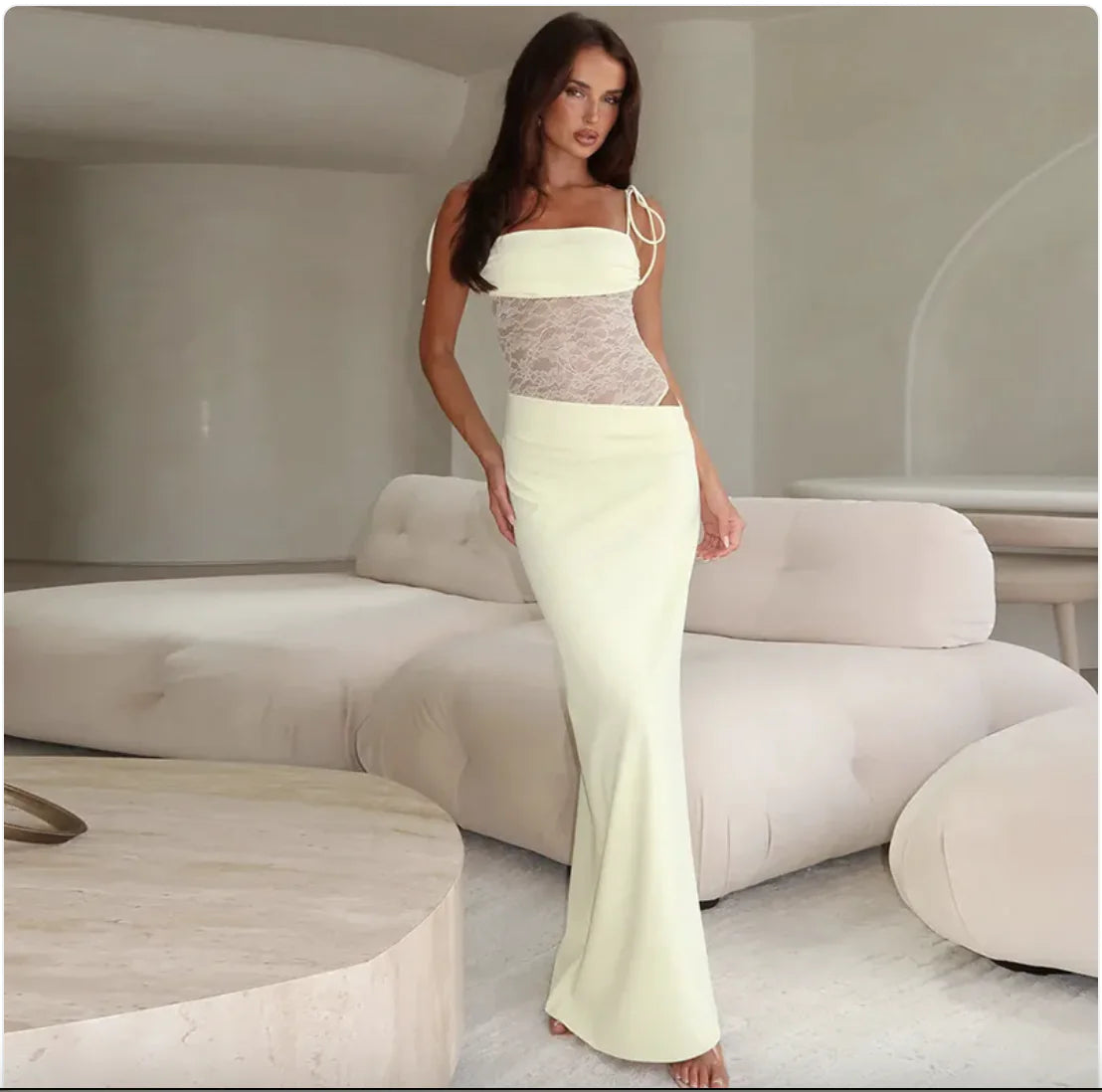 Vestido Largo de Tirantes con Encaje Y2K