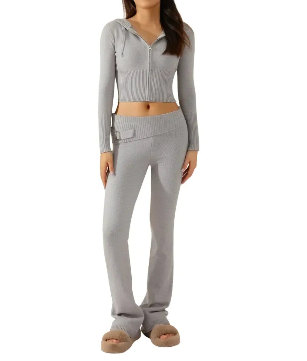 Conjunto de Traje con Capucha de Punto
