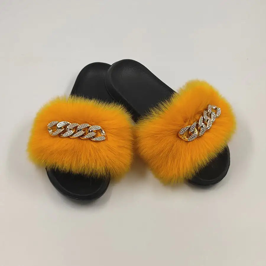 Chanclas con Plumas y Cadena