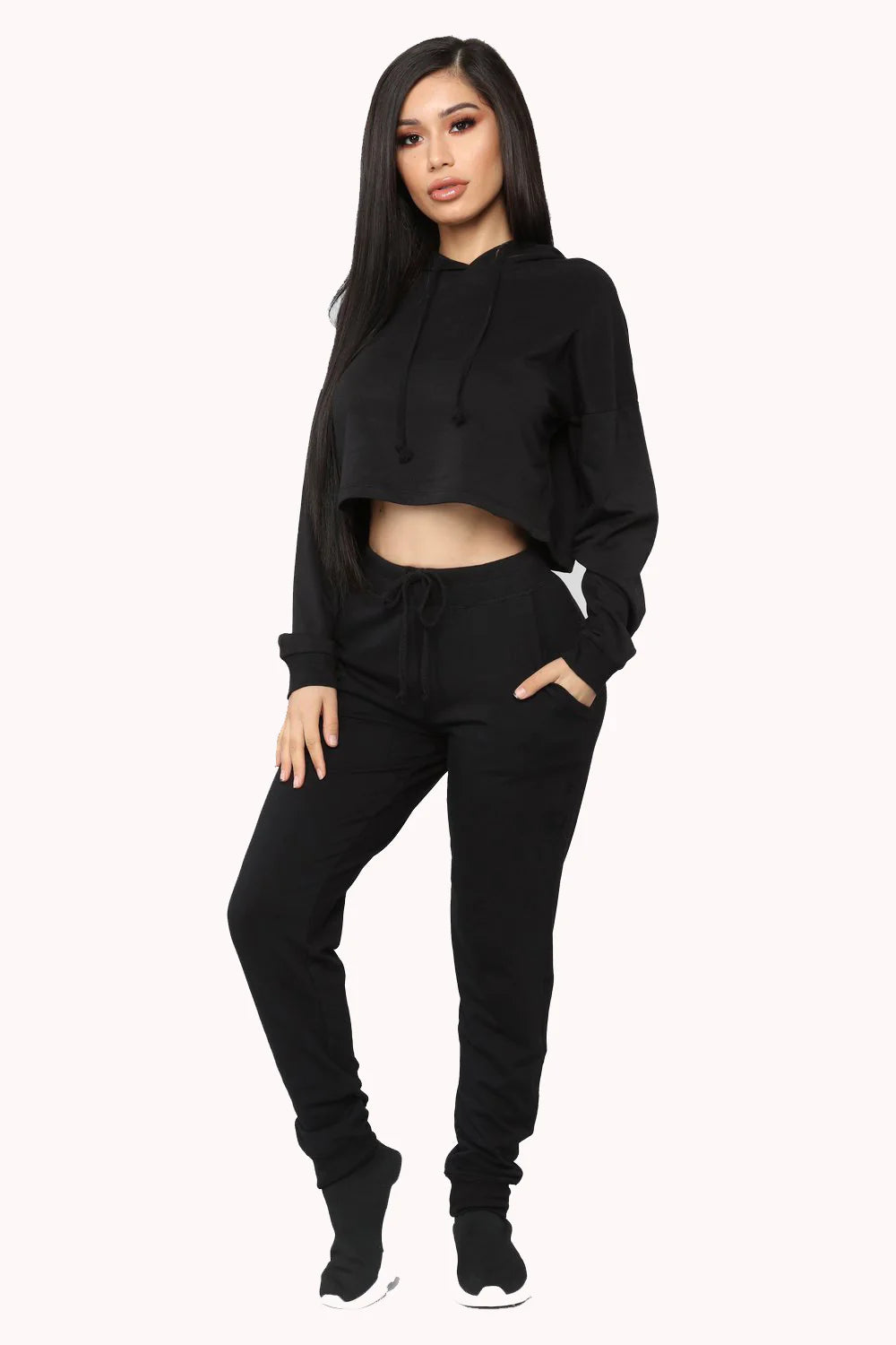 Conjunto de Sudadera Corta con Cordón