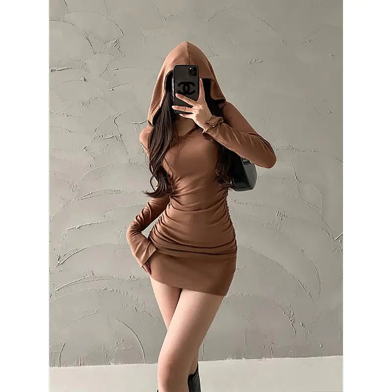 Vestido Maxi de Manga Larga con Capucha