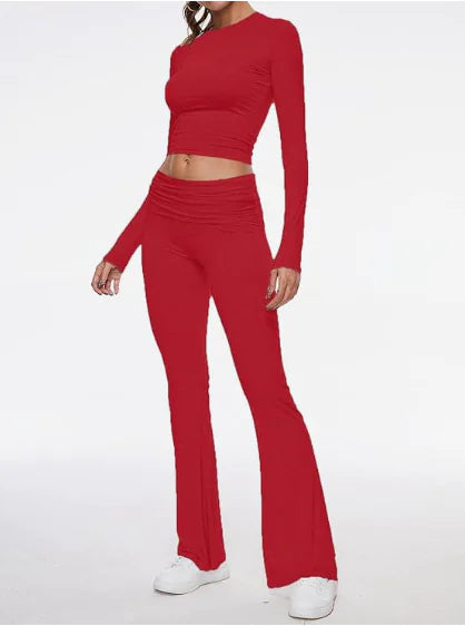 Conjunto de Pantalones Campana y Top de Cuello Redondo
