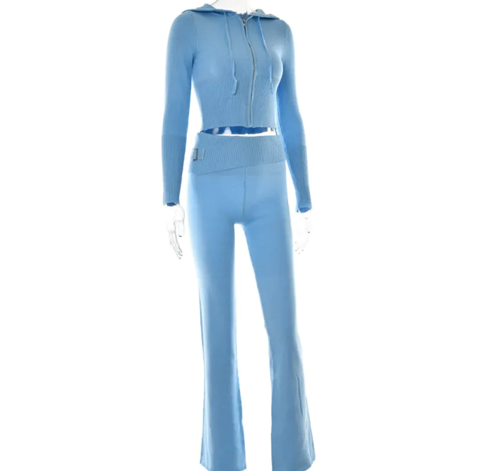 Conjunto de Dos Piezas con Capucha de Punto
