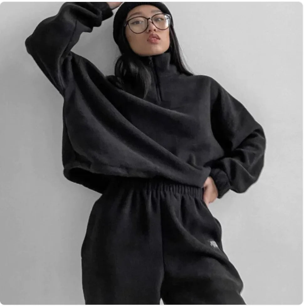 Conjunto de Suéter con Cremallera y Cuello Alto