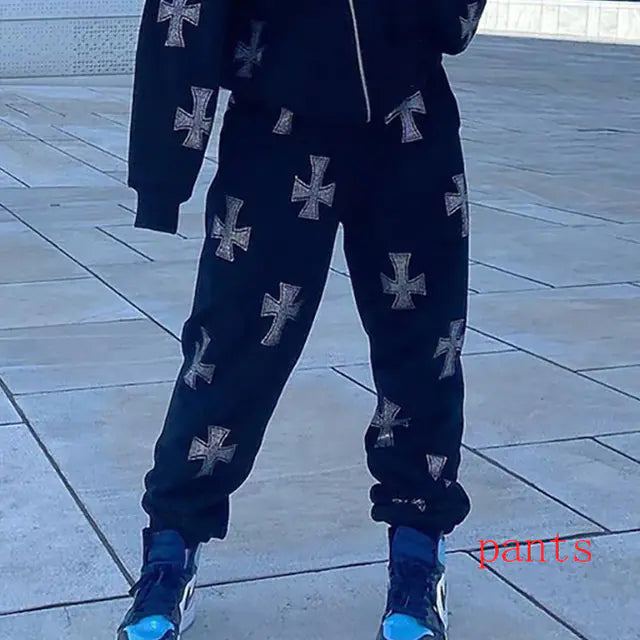 Sudadera con Capucha y Cremallera de Estrás en Forma de Cruz