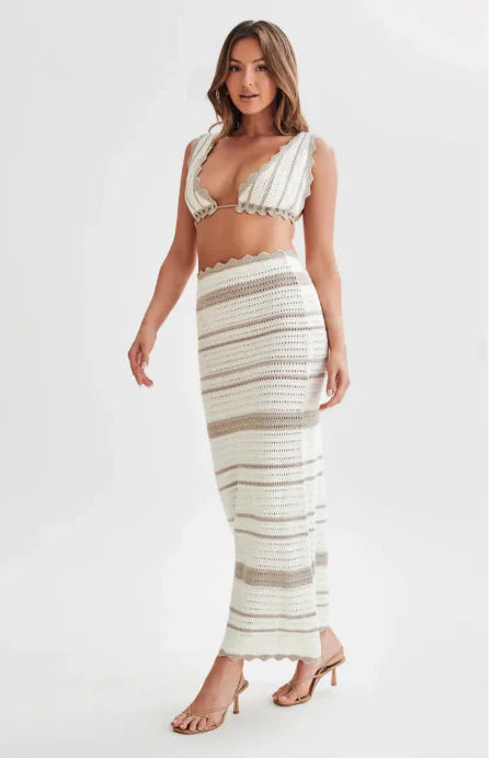 Conjunto de Bralette de Crochet y Falda Maxi Fishtail