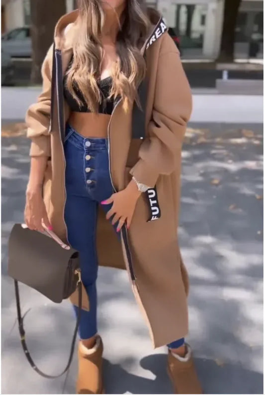 Chaqueta Deportiva con Capucha y Cierre