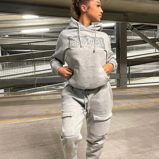 Conjunto Sudadera y Pantalón con Bolsillos Estampados