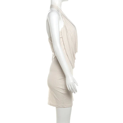Vestido Ceñido Halter Sin Espalda