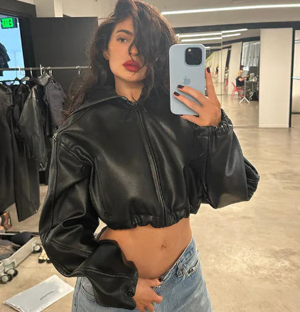 Chaqueta Crop de Cuero Sintético Negra
