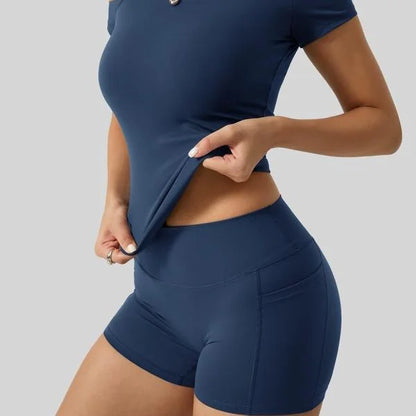 Conjunto de Shorts y Camiseta de Manga Corta Ajustados con Bolsillos