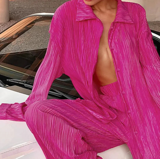 Conjunto de Dos Piezas Seda Efecto – Top y Pantalón Plisado