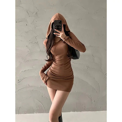 Vestido Maxi de Manga Larga con Capucha