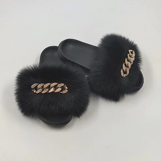 Chanclas con Plumas y Cadena