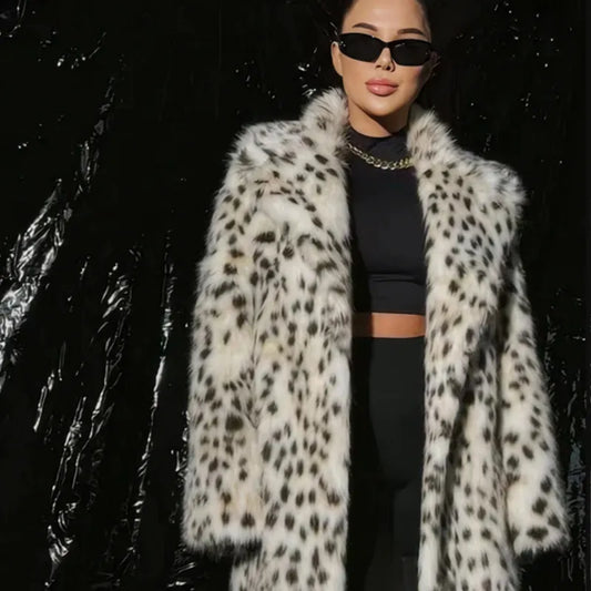 Abrigo de Piel Sintética con Estampado de Leopardo